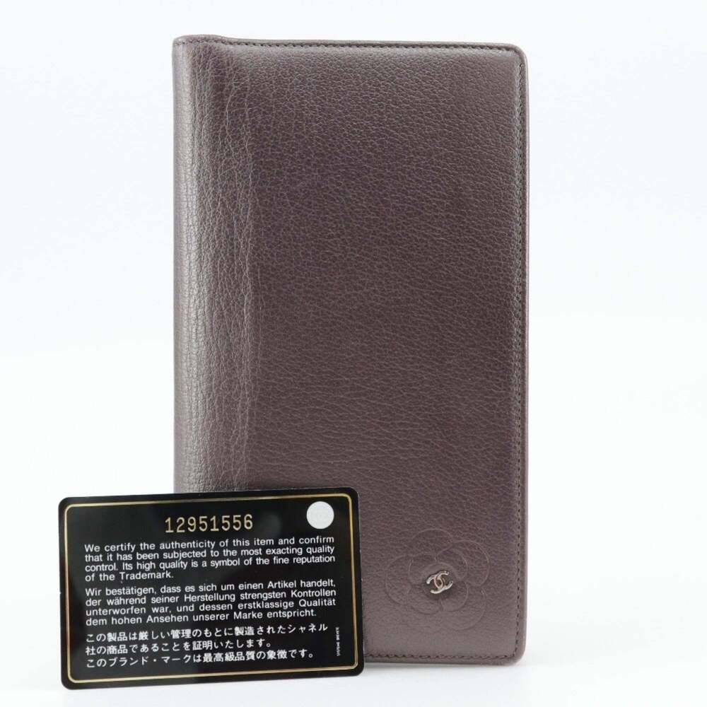 CHANEL Authentic Purple Leather Logo Wallet - Picture 10 of 10